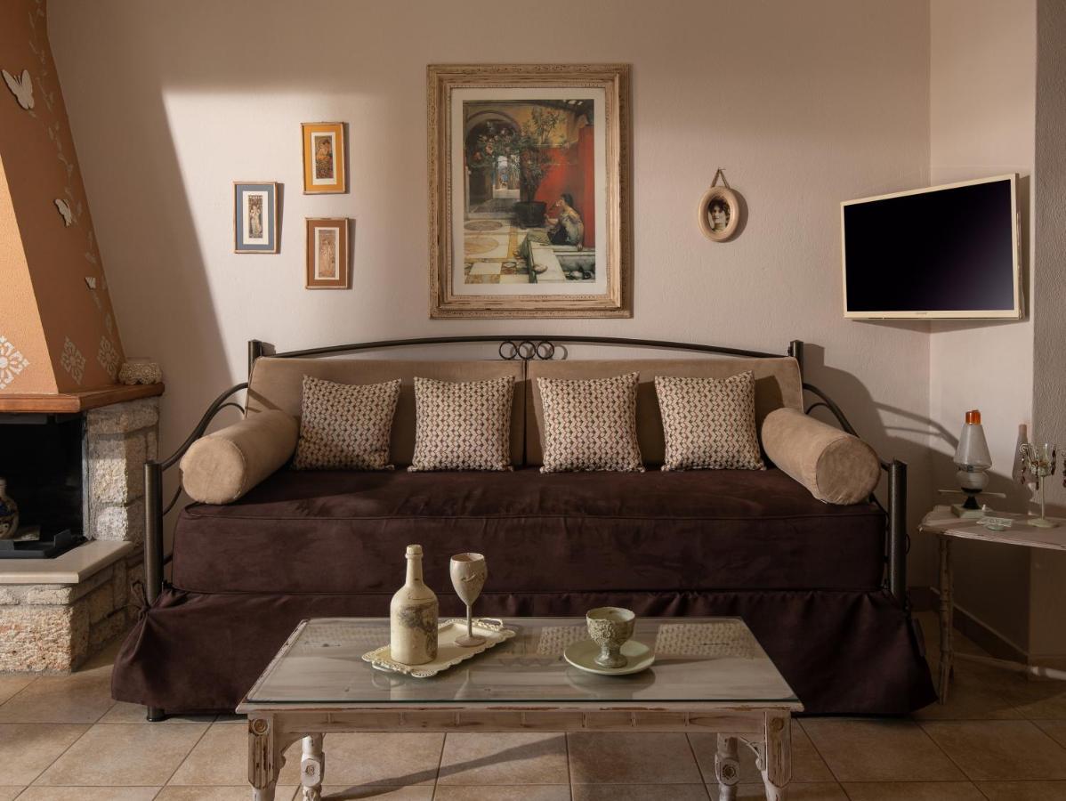 Antique Apartment Afytos Luaran gambar