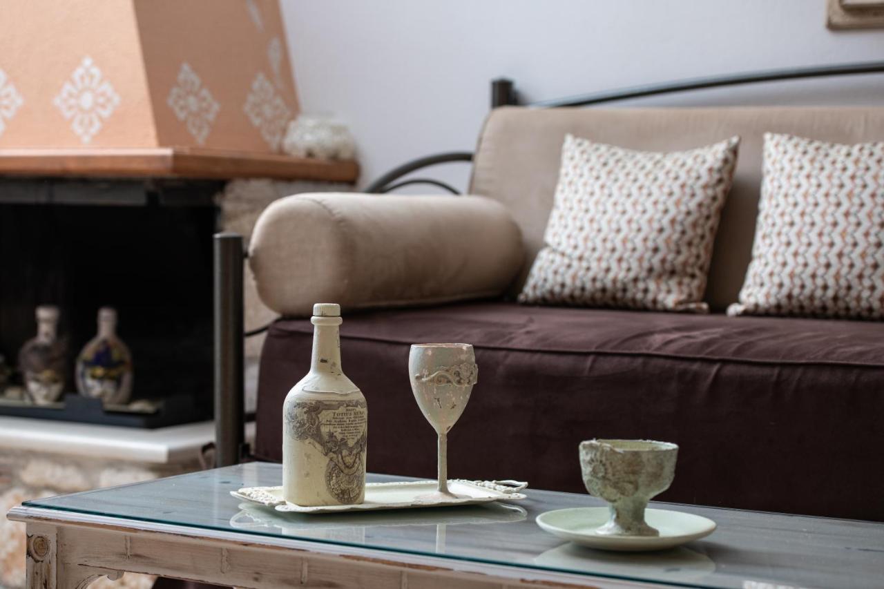 Antique Apartment Afytos Luaran gambar