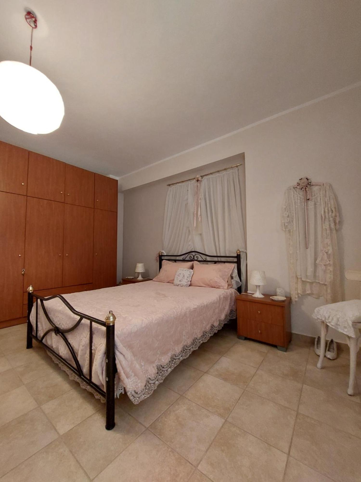 Antique Apartment Afytos Luaran gambar